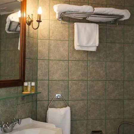 Nostos Guest house